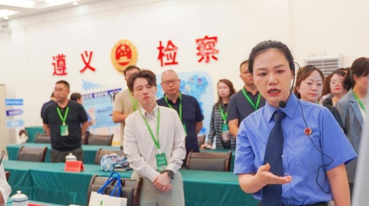 贵州遵义市人民检察院：UXDB 三权分立与透明加密助力关键业务系统分级保护